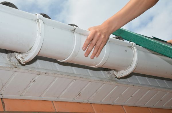 Gutter Reattachment in Fairhope